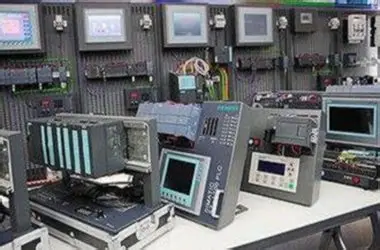 Cur Siemens S7-400H est Go-Ad Redundant Controller pro Critica Industrial Applications?